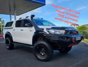 2017 Toyota Hilux 4X4 manual Turbo 2.75 diesel