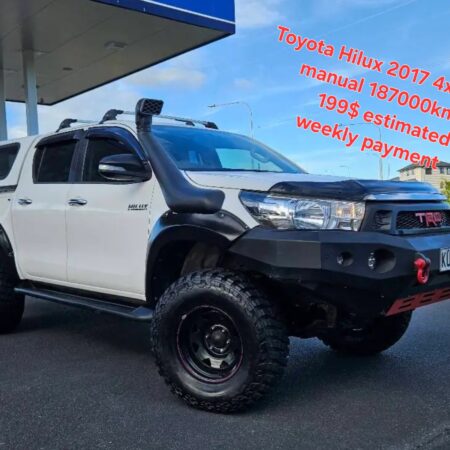 2017 Toyota Hilux 4X4 manual Turbo 2.75 diesel