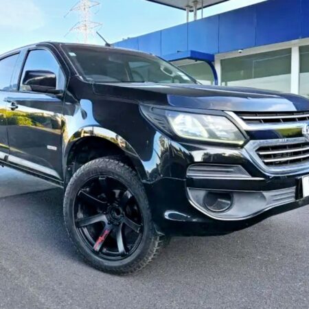Holden colorado 2017 low mileage 